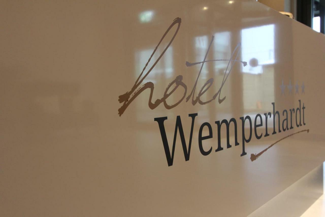 Hotel Wemperhardt Kültér fotó